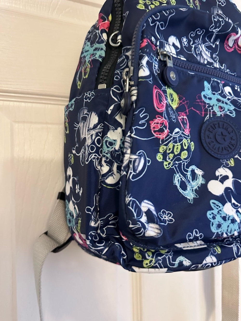 Disney x Kipling Backpack - Picture 2 of 8